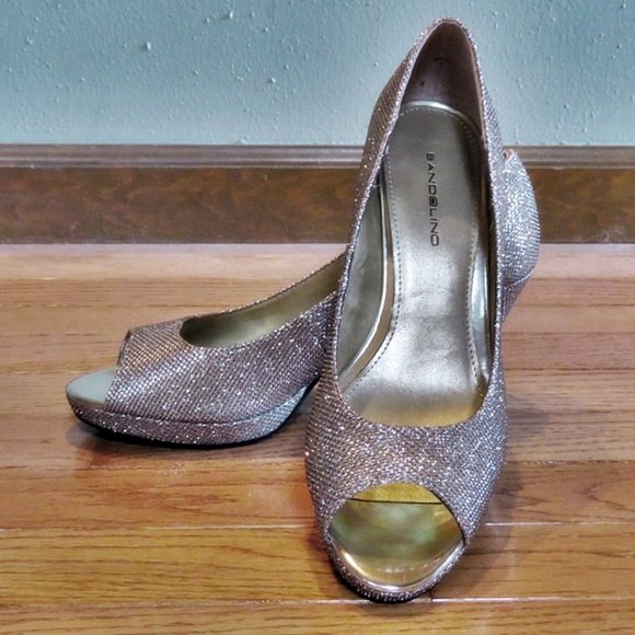 BANDOLINO Gold Peep-Toe Platform Heels - NEW Sz 8M - Picture 4 of 6